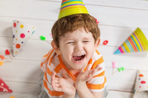 Screaming,Child,In,Birthday,Party,,Cute,Boy,Crying.